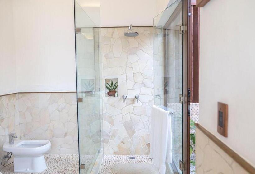 سوئیت مستر, Bolontiku Boutique Hotel & Spa