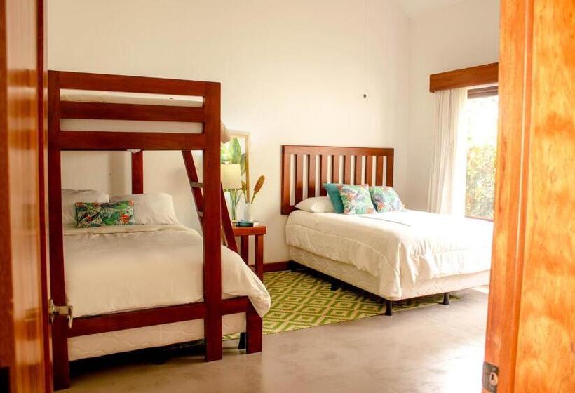 بنگله خانوادگی, Bolontiku Boutique Hotel & Spa