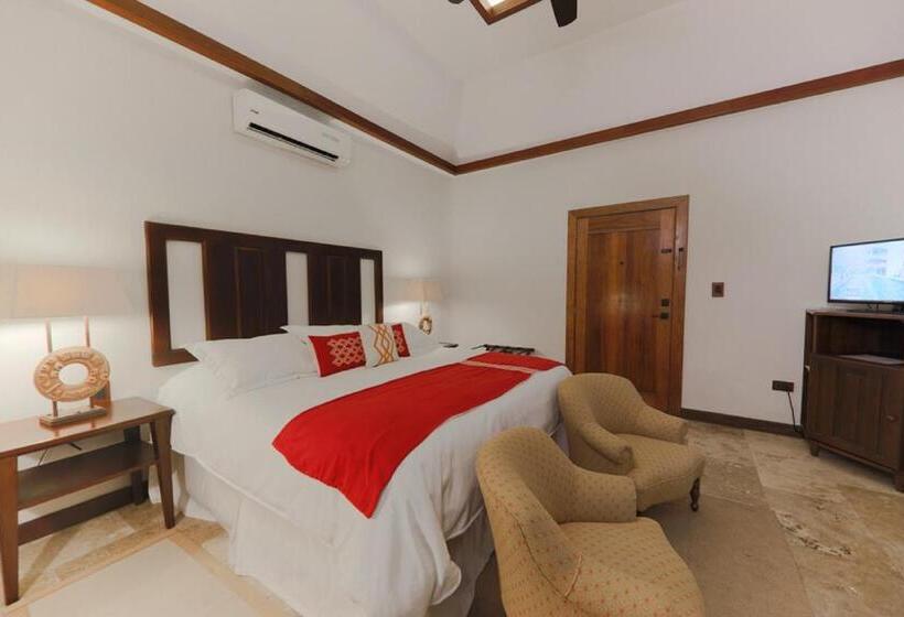 سوییت جونیور, Bolontiku Boutique Hotel & Spa