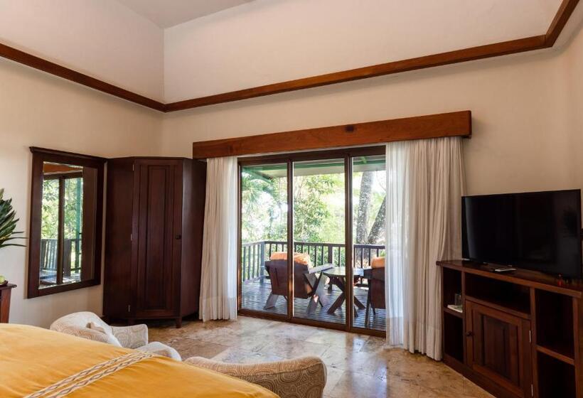 سوییت جونیور, Bolontiku Boutique Hotel & Spa