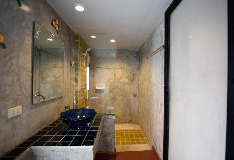 标准间, Chana Place Lanna