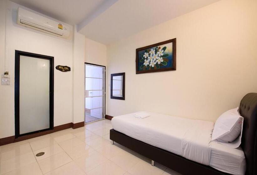 带阳台的三人标准间, Chana Place Lanna