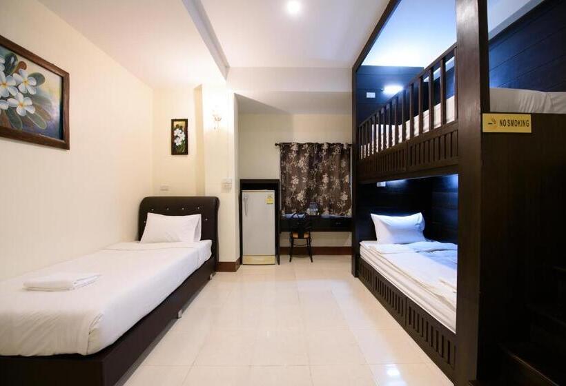 Четырехместный Номер Стандарт, Chana Place Lanna