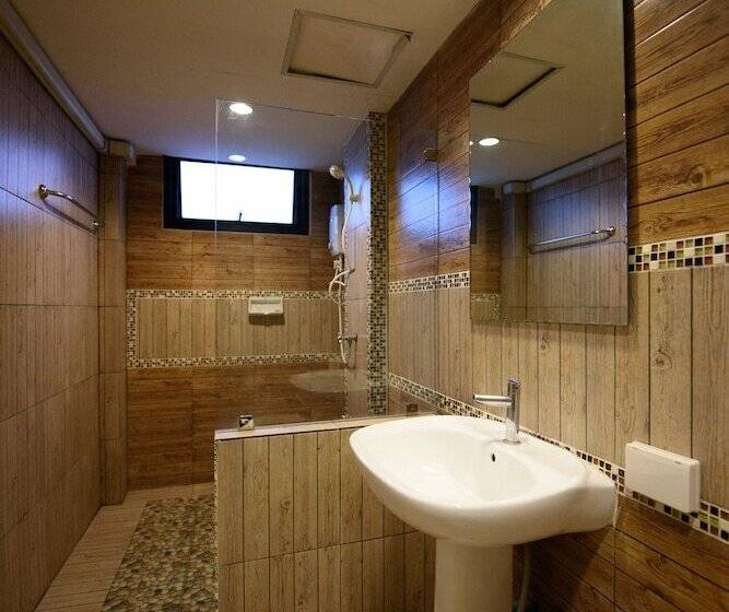 标准间, Chana Place Lanna