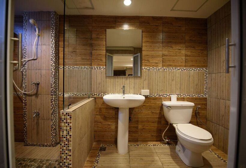 标准间, Chana Place Lanna