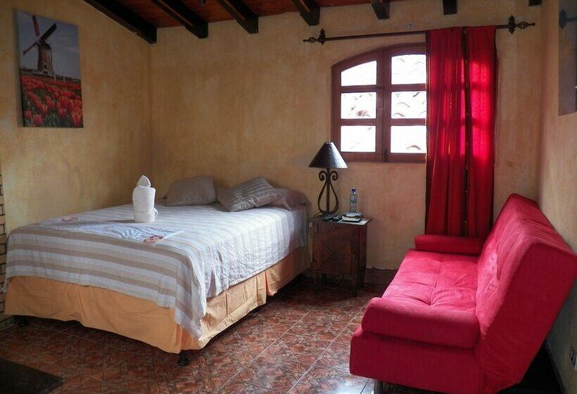 اتاق استاندارد, Ciudad Condal