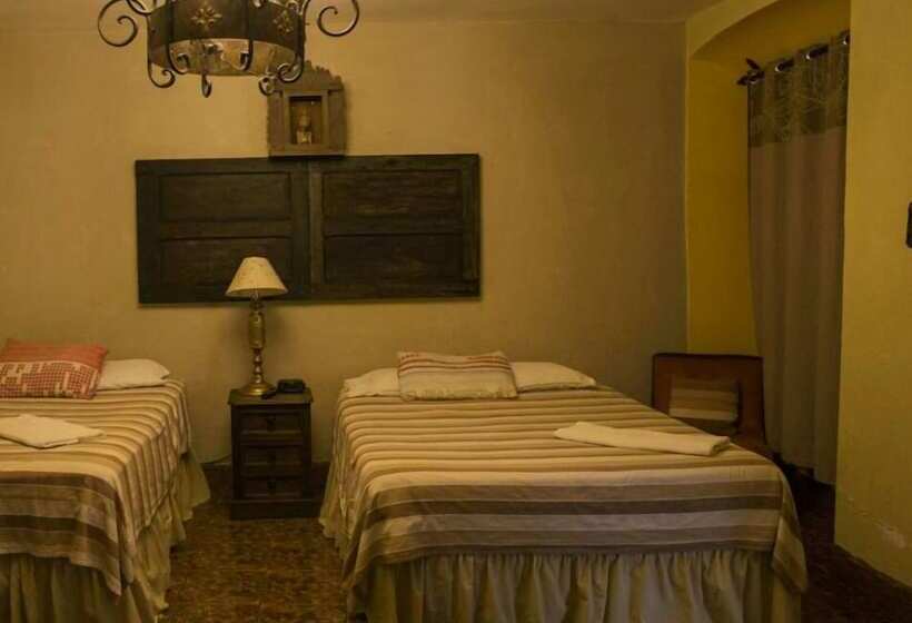 اتاق استاندارد, Ciudad Condal