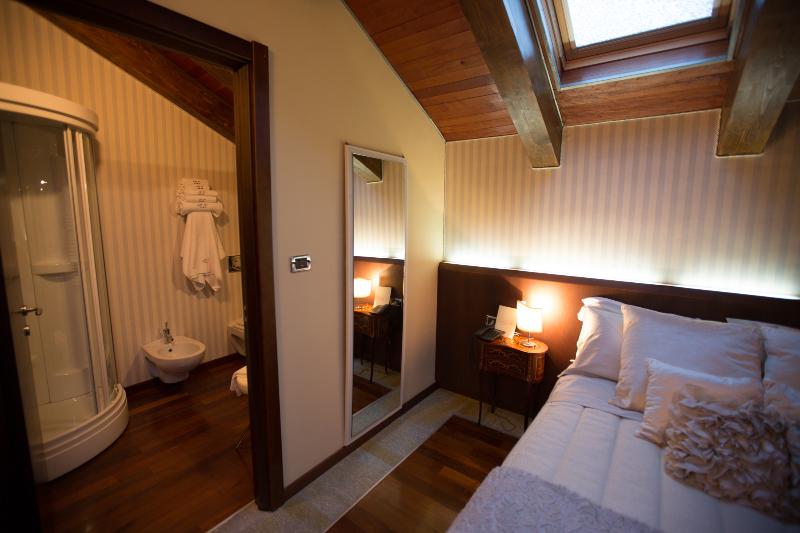 高级大房间, Dei Pittori