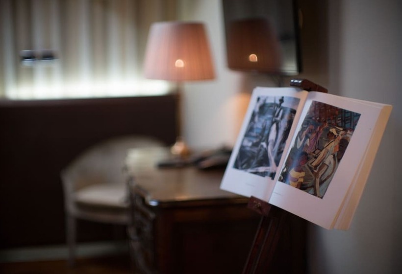 高级大房间, Dei Pittori