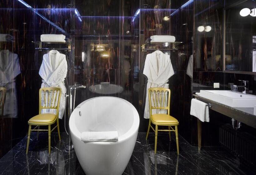 سوییت, Grandezza Hotel Luxury Palace