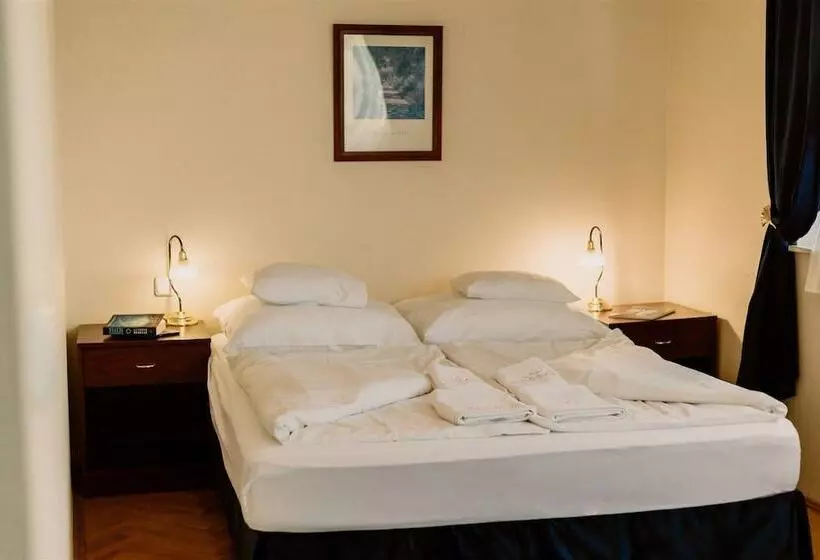 Standard Room, Korona Pension And Restaurant