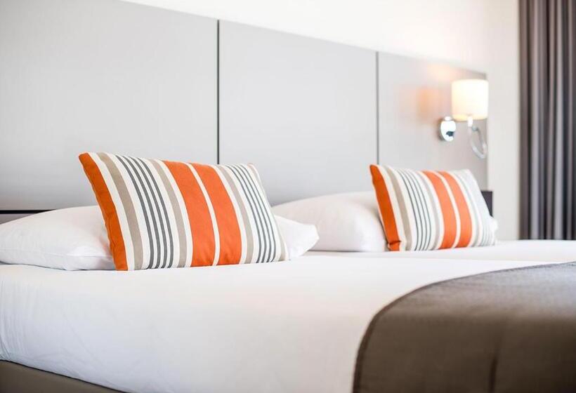 디럭스 룸, Lake Geneva