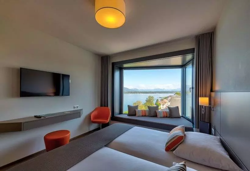 スーペリアールーム, Lake Geneva