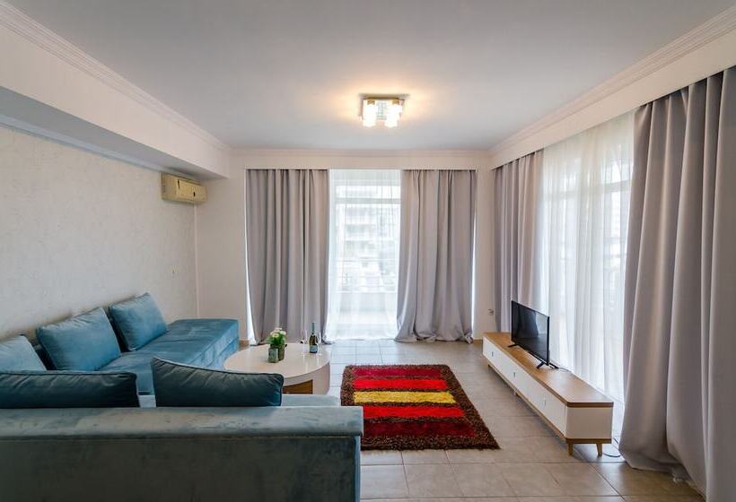 شقة غرفتين, Phoenicia Holiday Resort