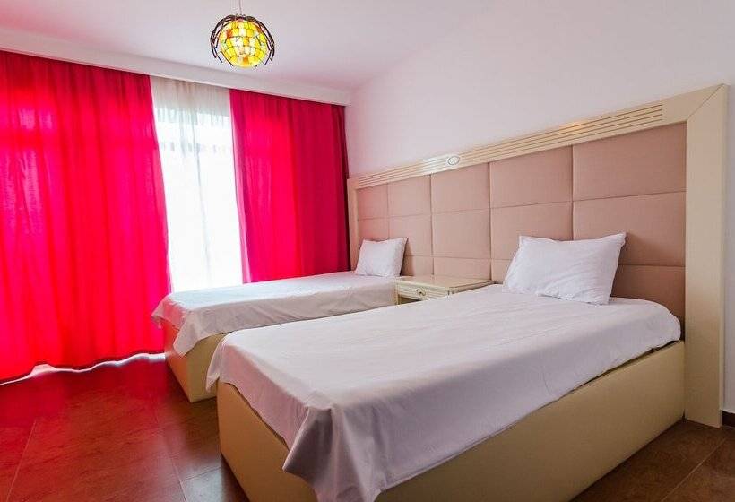 ２ベッドルームアパートメント, Phoenicia Holiday Resort