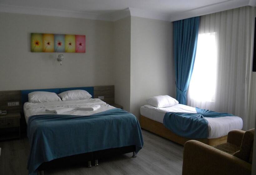 Háromágyas Standard Szoba, Sava