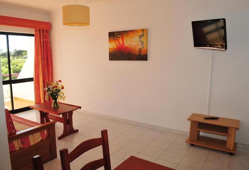 شقة غرفة واحدة, Solgarve