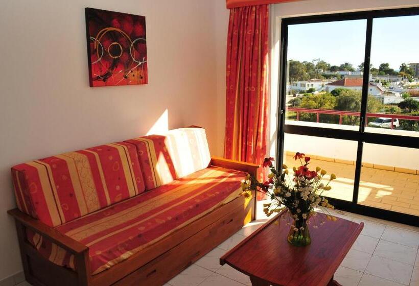 شقة غرفة واحدة, Solgarve