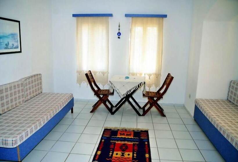 Deluxe Suite Sea View, Omar Hotel & Suites