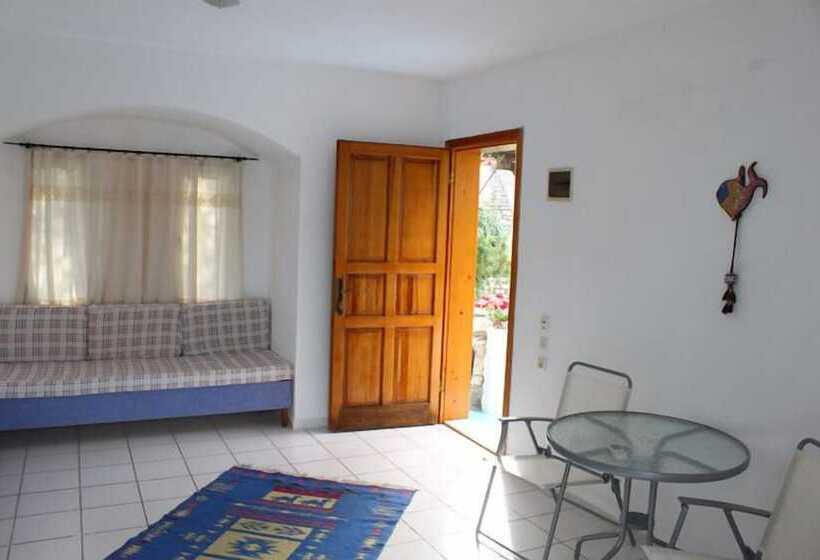 Deluxe Suite Sea View, Omar Hotel & Suites