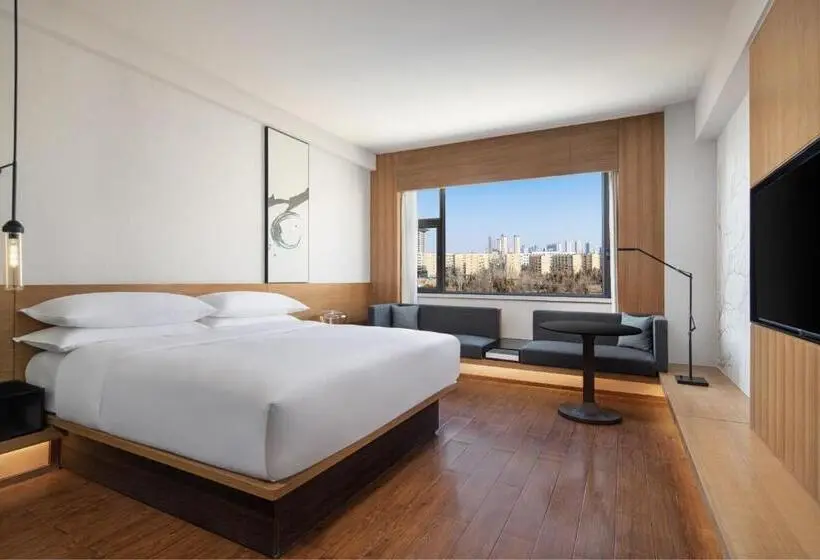 キングサイズベッドのスタンダードルーム, Fairfield By Marriott Baiyin Downtown