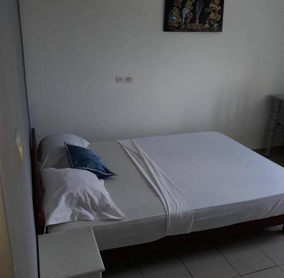 اتاق استاندارد, La Grace Kribi