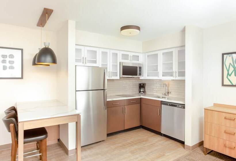 جناح, Staybridge Suites   San Bernardino   Loma Linda