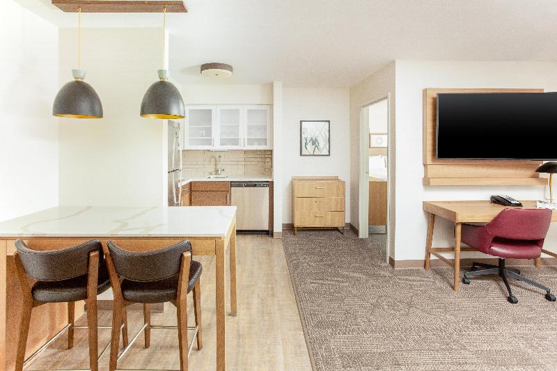 Люкс Адаптированный для Инвалидов, Staybridge Suites   San Bernardino   Loma Linda