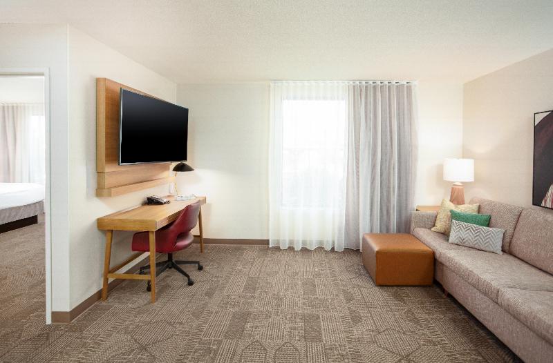 جناح لذوى الاحتياجات الخاصة, Staybridge Suites   San Bernardino   Loma Linda