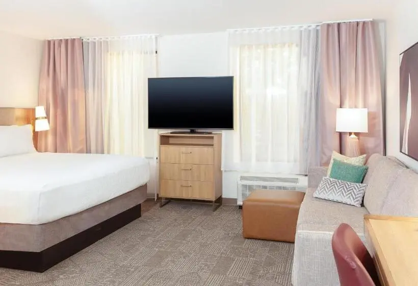 キングサイドベッドのスタンダードワンルーム, Staybridge Suites   San Bernardino   Loma Linda