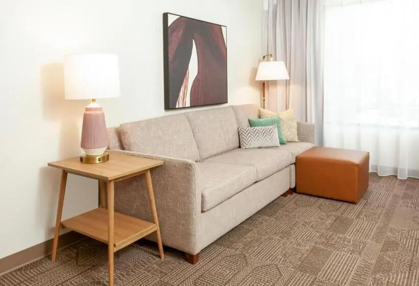 キングサイズベッドのスイートルーム, Staybridge Suites   San Bernardino   Loma Linda