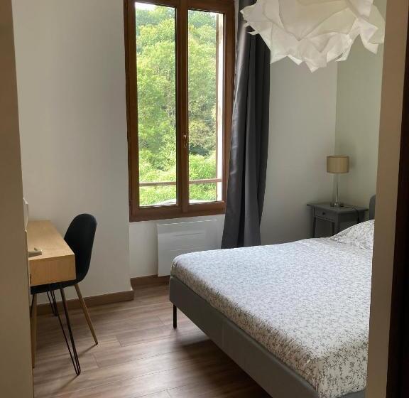 带1个卧室带花园景观的公寓, L Auberge De La Goutille