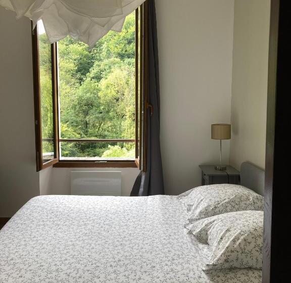 带1个卧室带花园景观的公寓, L Auberge De La Goutille