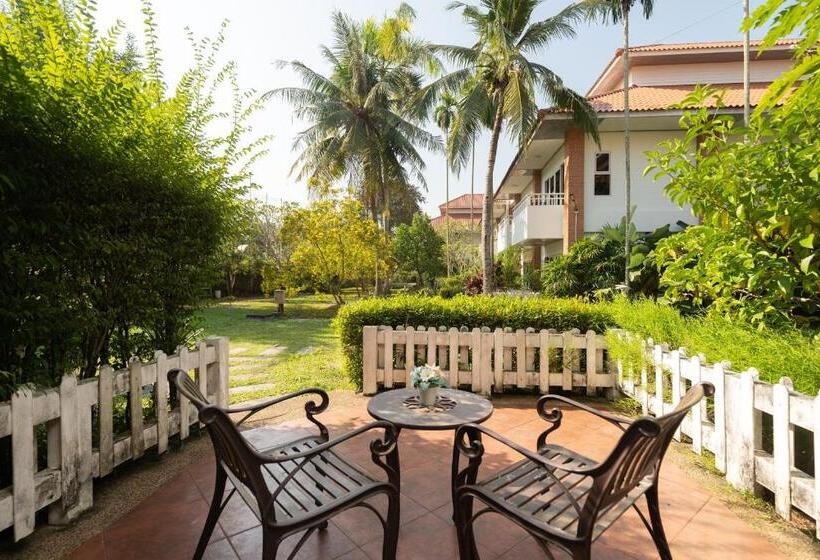 ガーデンビューデラックスルーム, Thara Cholapruek Resort   Sha Extra Plus