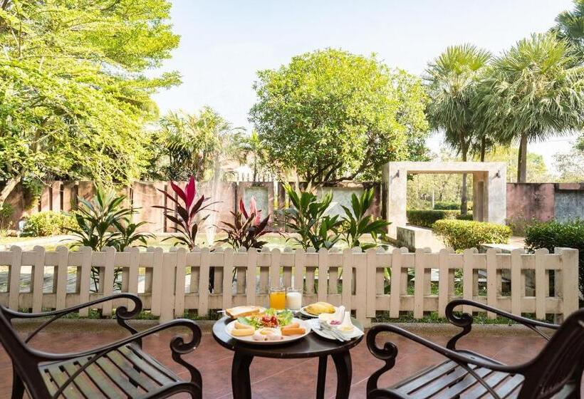 スイート, Thara Cholapruek Resort   Sha Extra Plus