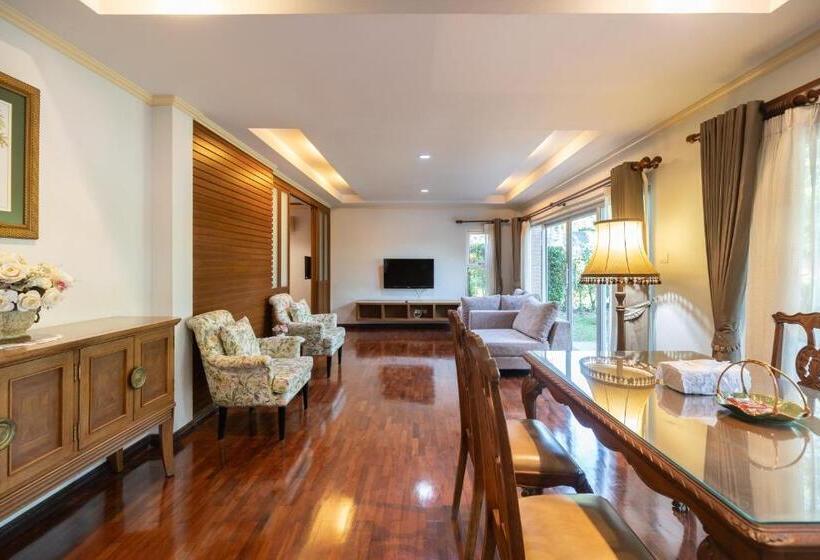 سوییت, Thara Cholapruek Resort   Sha Extra Plus