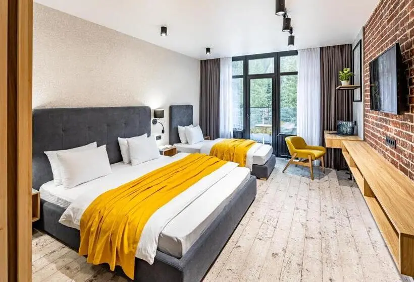 テラス付スタンダードルーム, Wood Hotel Resort & Spa