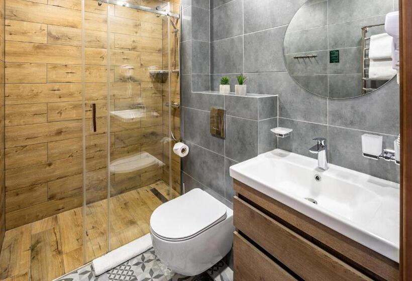 سوئیت 2 خوابه, Wood Hotel Resort & Spa