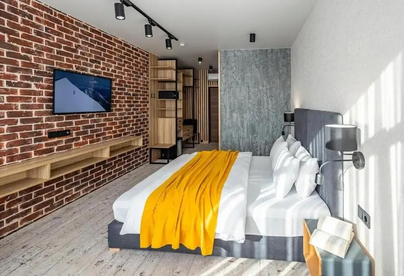 山の見えるテラス付きスタンダードルーム, Wood Hotel Resort & Spa