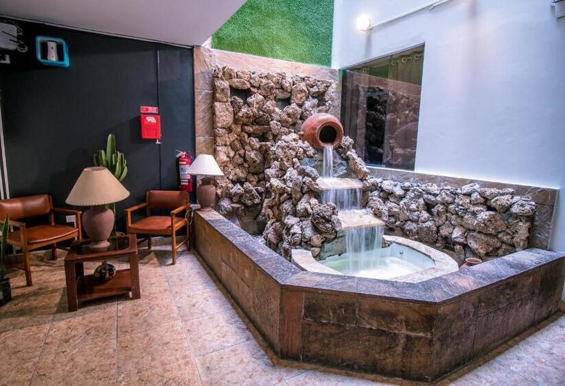 트리플 클래식 룸, Saint Germain