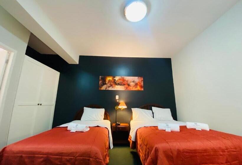 패밀리 룸, Saint Germain