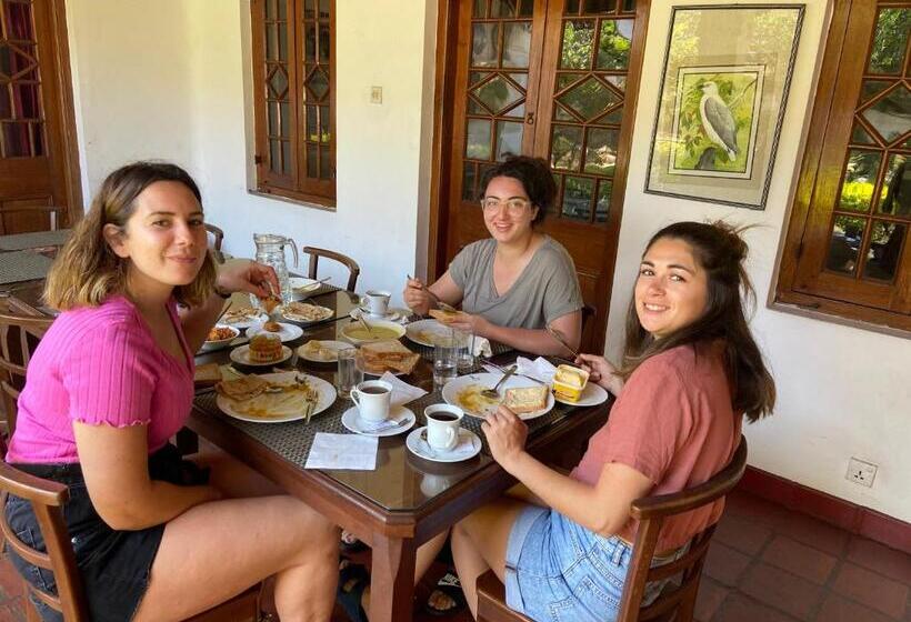 스탠다드 룸, Kandy Garden Villa