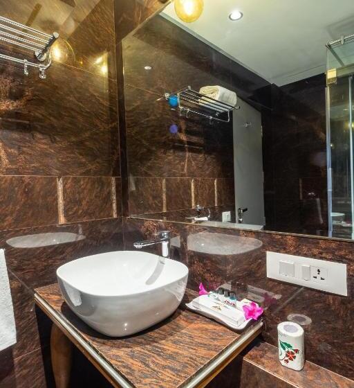 اتاق استاندارد, R R Heritage Resort Pure Vegetarian