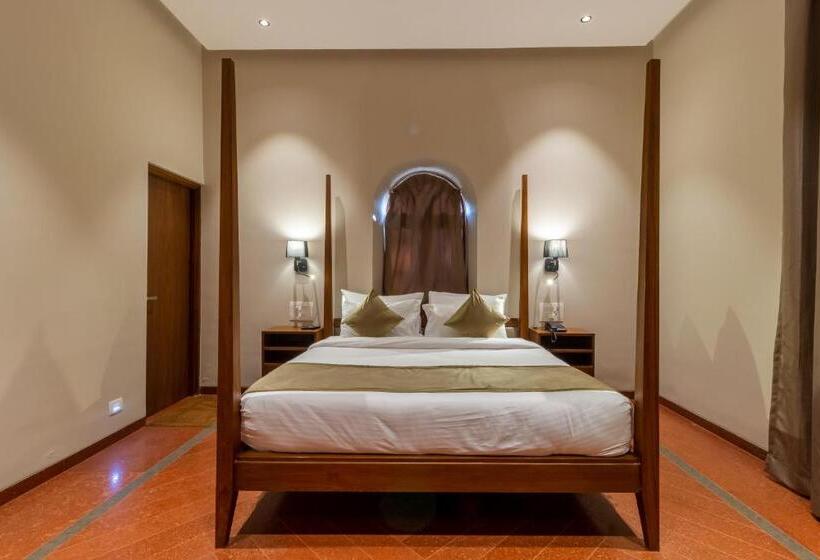 اتاق سوپریور, R R Heritage Resort Pure Vegetarian