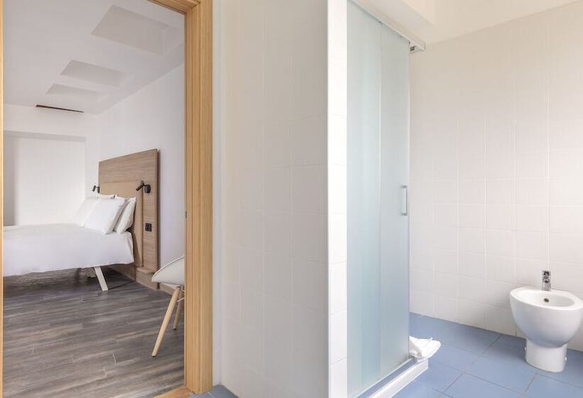 חדר סופריור לשלושה, B&b Hotel Pomezia Roma