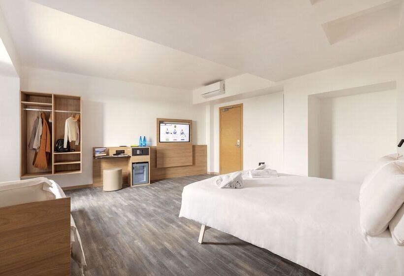 חדר סופריור לשלושה, B&b Hotel Pomezia Roma