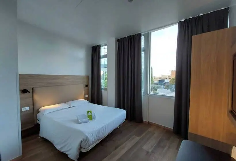 スーペリアシングルルーム, B&b Hotel Pomezia Roma