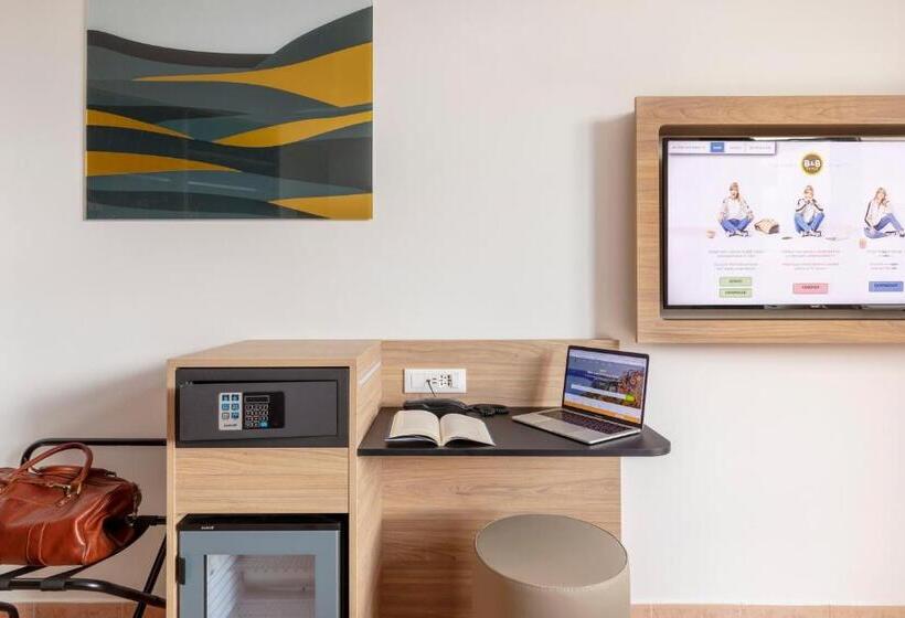 חדר סטנדרט יחיד, B&b Hotel Pomezia Roma