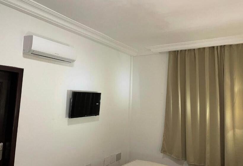 اتاق لوکس, Les Arcades