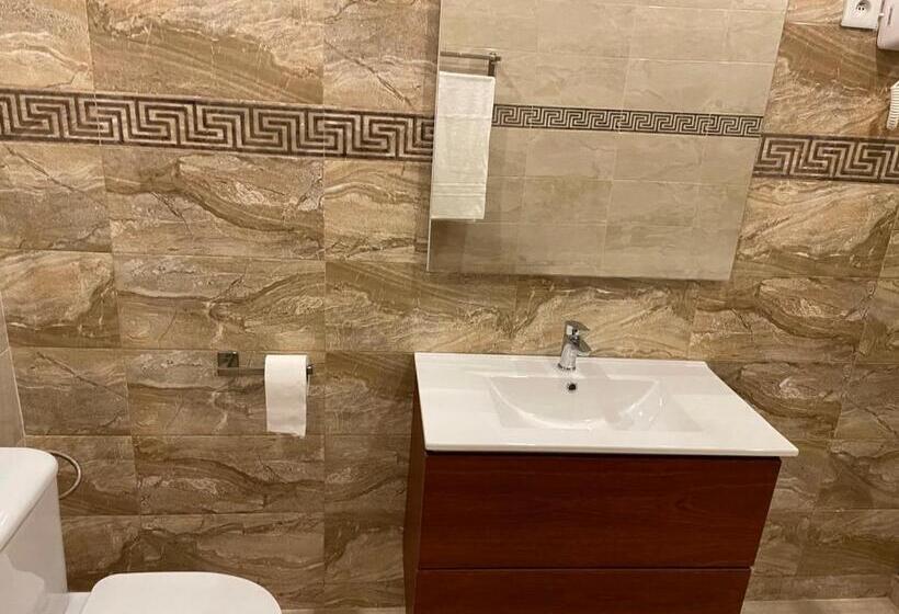 سوییت جونیور, Les Arcades